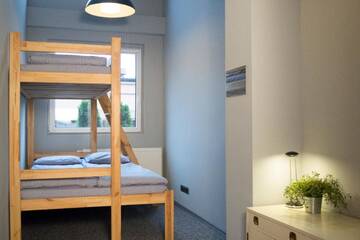 Трехместный номер в  Music Hostel Rewolucji
